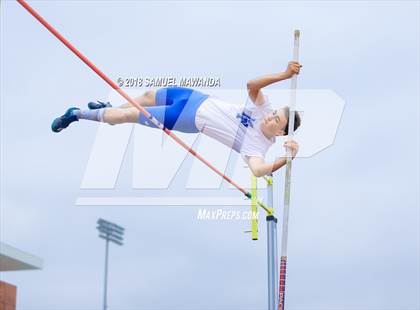 Thumbnail 2 in CIF SS Ford Track and Field Finals photogallery.