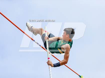 Thumbnail 1 in CIF SS Ford Track and Field Finals photogallery.