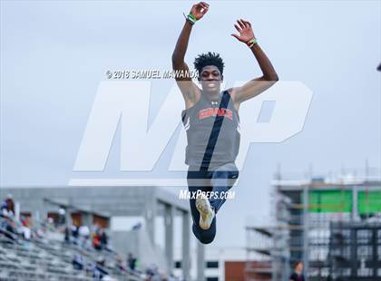 Thumbnail 2 in CIF SS Ford Track and Field Finals photogallery.