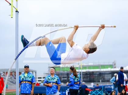Thumbnail 2 in CIF SS Ford Track and Field Finals photogallery.