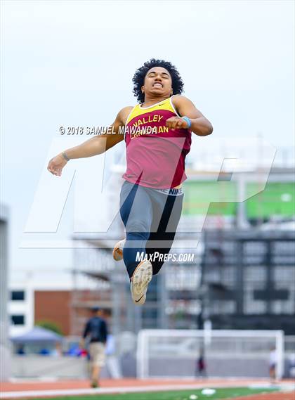 Thumbnail 3 in CIF SS Ford Track and Field Finals photogallery.