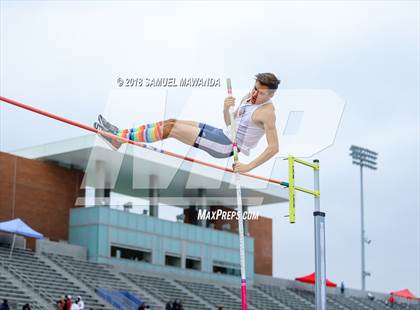 Thumbnail 2 in CIF SS Ford Track and Field Finals photogallery.
