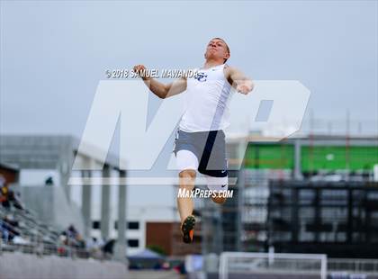 Thumbnail 1 in CIF SS Ford Track and Field Finals photogallery.