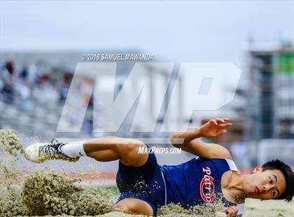 Thumbnail 3 in CIF SS Ford Track and Field Finals photogallery.