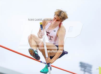 Thumbnail 1 in CIF SS Ford Track and Field Finals photogallery.