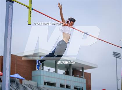 Thumbnail 1 in CIF SS Ford Track and Field Finals photogallery.