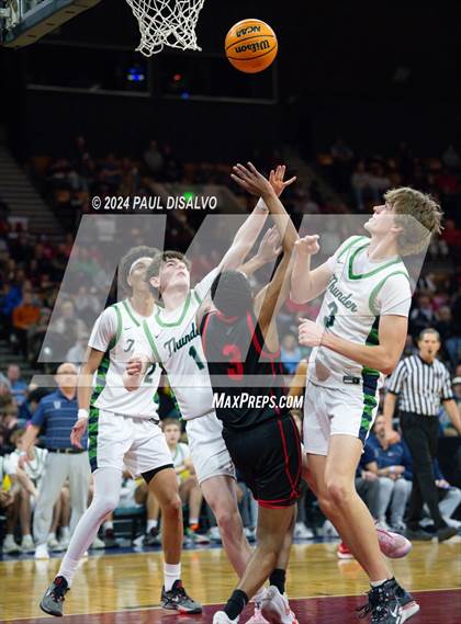 Thumbnail 3 in ThunderRidge vs. Eaglecrest (6A Final Four) photogallery.