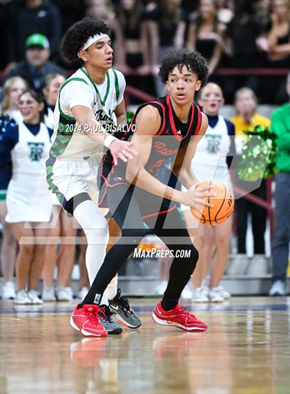 Thumbnail 2 in ThunderRidge vs. Eaglecrest (6A Final Four) photogallery.