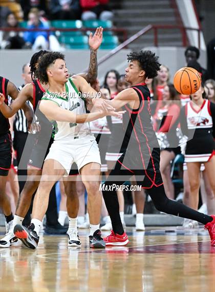 Thumbnail 3 in ThunderRidge vs. Eaglecrest (6A Final Four) photogallery.