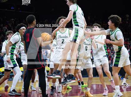 Thumbnail 1 in ThunderRidge vs. Eaglecrest (6A Final Four) photogallery.