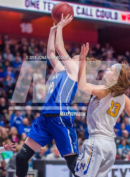 Thumbnail 3 in Hall vs. Mercy (CIAC Class LL Final) photogallery.