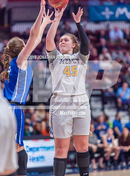 Thumbnail 3 in Hall vs. Mercy (CIAC Class LL Final) photogallery.