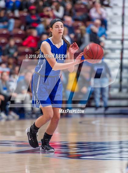 Thumbnail 1 in Hall vs. Mercy (CIAC Class LL Final) photogallery.