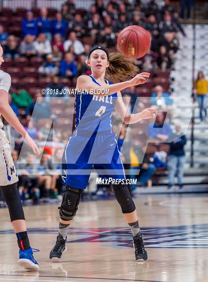 Thumbnail 3 in Hall vs. Mercy (CIAC Class LL Final) photogallery.