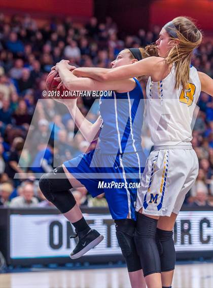 Thumbnail 2 in Hall vs. Mercy (CIAC Class LL Final) photogallery.
