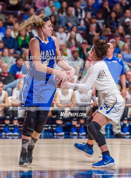 Thumbnail 3 in Hall vs. Mercy (CIAC Class LL Final) photogallery.
