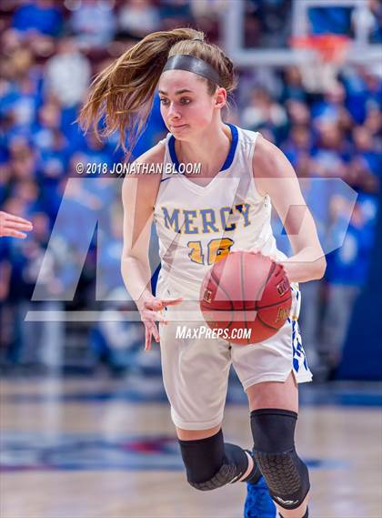 Thumbnail 3 in Hall vs. Mercy (CIAC Class LL Final) photogallery.