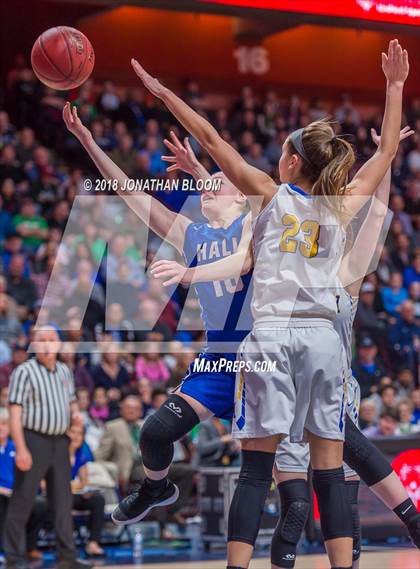 Thumbnail 2 in Hall vs. Mercy (CIAC Class LL Final) photogallery.