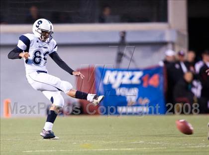 Thumbnail 3 in Syracuse vs. Alta (5A Semifinal) photogallery.