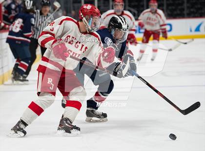 Thumbnail 2 in Regis Jesuit vs. Chaparral (CHSAA Frozen Four) photogallery.