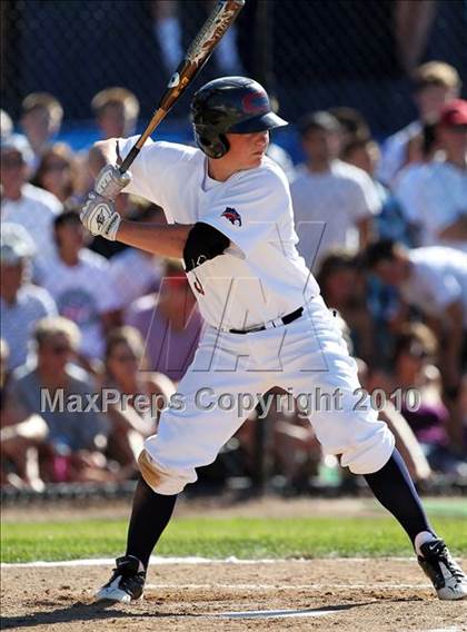 Thumbnail 3 in Alameda vs. Campolindo (CIF NCS D2 Final) photogallery.