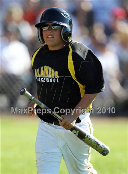 Thumbnail 3 in Alameda vs. Campolindo (CIF NCS D2 Final) photogallery.