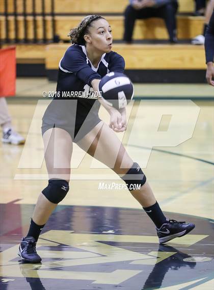 Thumbnail 2 in Davis @ Monterey Trail photogallery.