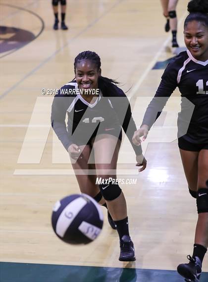 Thumbnail 1 in Davis @ Monterey Trail photogallery.