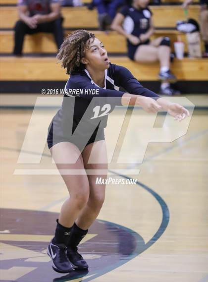 Thumbnail 3 in Davis @ Monterey Trail photogallery.