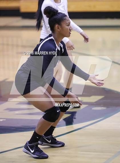 Thumbnail 3 in Davis @ Monterey Trail photogallery.