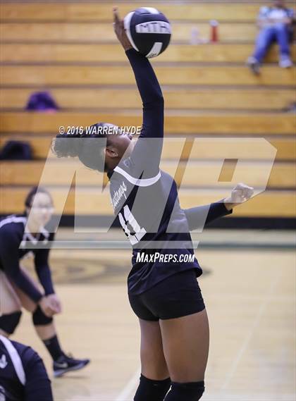 Thumbnail 2 in Davis @ Monterey Trail photogallery.