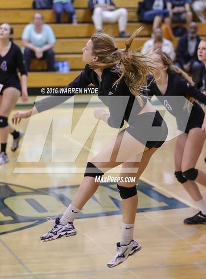 Thumbnail 1 in Davis @ Monterey Trail photogallery.