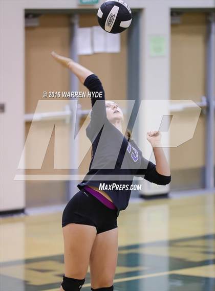 Thumbnail 1 in Davis @ Monterey Trail photogallery.