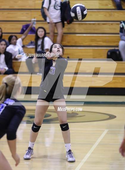 Thumbnail 3 in Davis @ Monterey Trail photogallery.