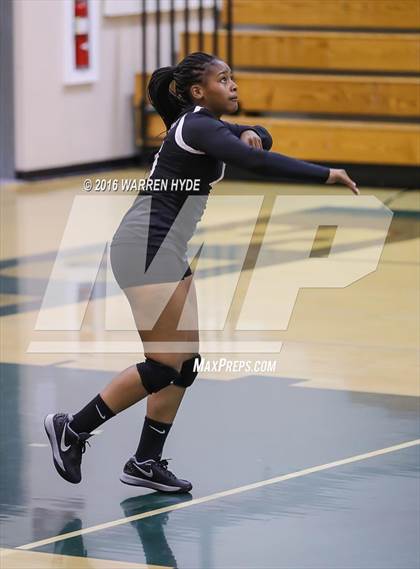 Thumbnail 2 in Davis @ Monterey Trail photogallery.