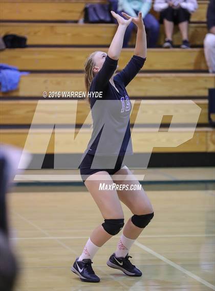 Thumbnail 1 in Davis @ Monterey Trail photogallery.