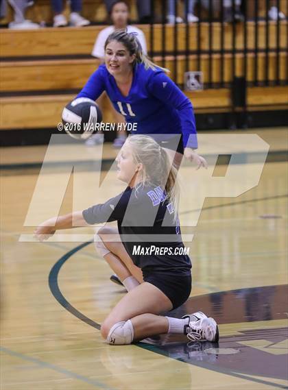Thumbnail 3 in Davis @ Monterey Trail photogallery.