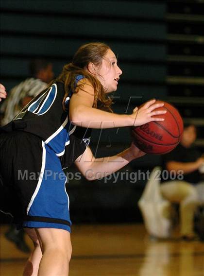 Thumbnail 1 in Amador @ Rosemont photogallery.