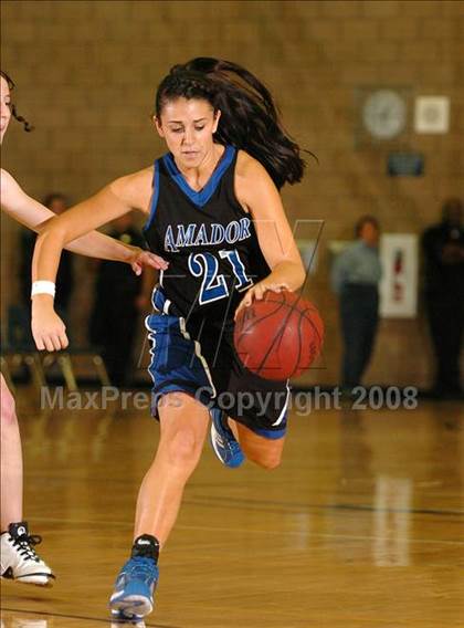 Thumbnail 1 in Amador @ Rosemont photogallery.