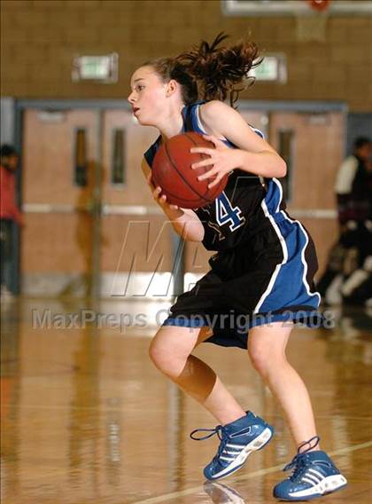 Thumbnail 2 in Amador @ Rosemont photogallery.