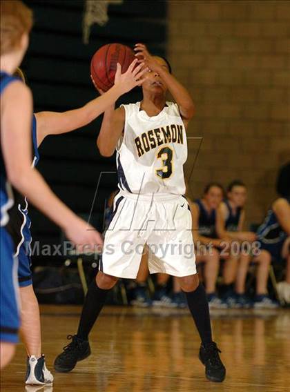 Thumbnail 1 in Amador @ Rosemont photogallery.