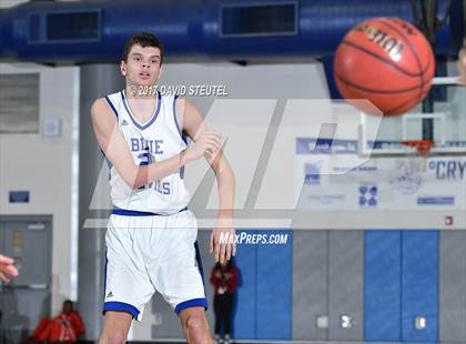 Thumbnail 2 in Clovis East vs. Davis (Les Curry Invitational) photogallery.