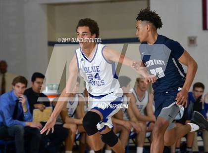 Thumbnail 1 in Clovis East vs. Davis (Les Curry Invitational) photogallery.