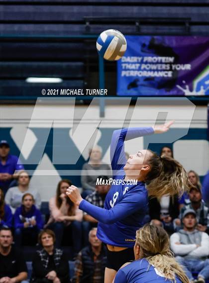 Thumbnail 2 in Kimberly vs Sugar Salem (3A State Tournament) photogallery.