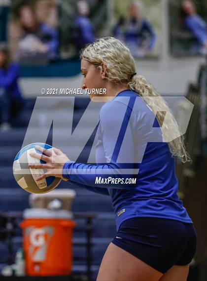 Thumbnail 2 in Kimberly vs Sugar Salem (3A State Tournament) photogallery.