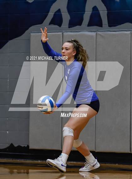 Thumbnail 2 in Kimberly vs Sugar Salem (3A State Tournament) photogallery.