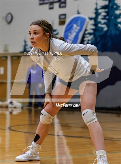 Thumbnail 1 in Kimberly vs Sugar Salem (3A State Tournament) photogallery.