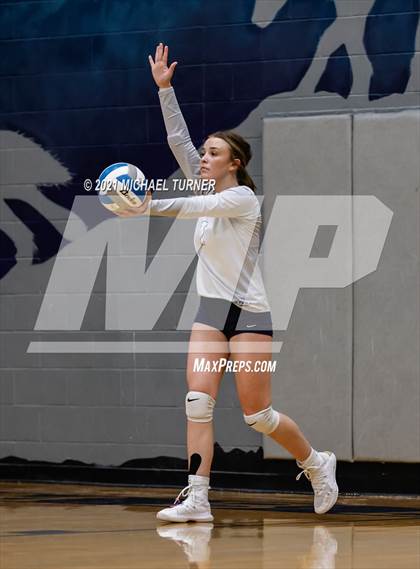 Thumbnail 2 in Kimberly vs Sugar Salem (3A State Tournament) photogallery.