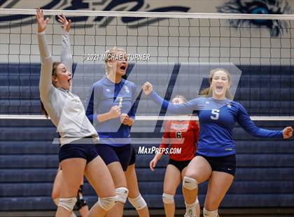 Thumbnail 1 in Kimberly vs Sugar Salem (3A State Tournament) photogallery.