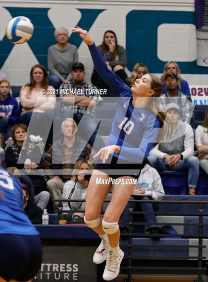 Thumbnail 3 in Kimberly vs Sugar Salem (3A State Tournament) photogallery.